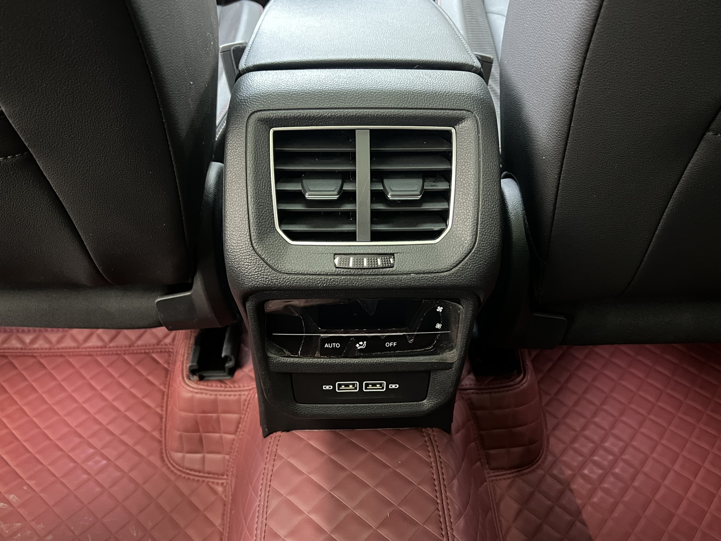 Volkswagen Tayron 2021 Model 280TSI 2WD Luxury Smart Connect Version