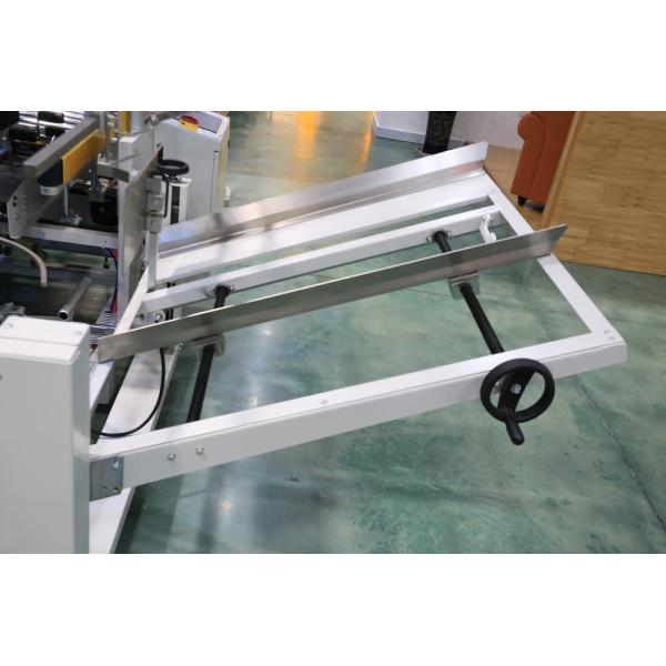 8-12 картонных коробки / минуту Автомобильная коробка упаковочная машина из нержавеющей стали