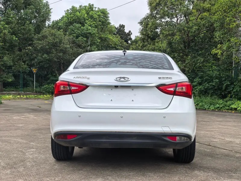 Vehicle 2016 5 2016 1.5L CVT 5 2016 1.5L CVT
