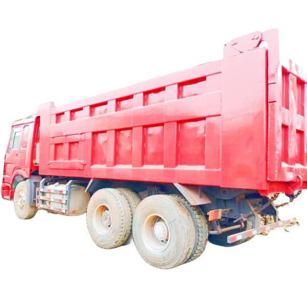 Used Dump Truck HOWO 375 with Original Paint and EPA Engine from Japan at Restaurant