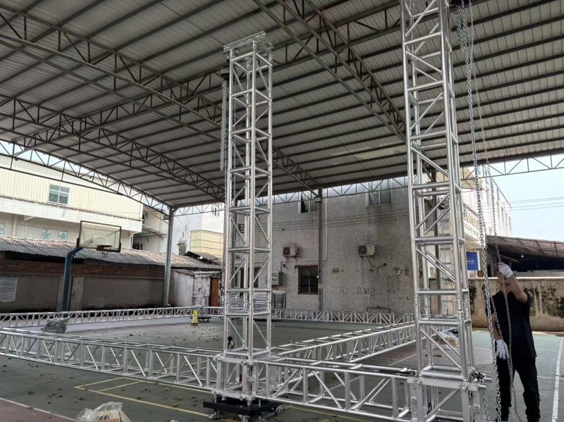 High Quality Aluminum Stage Truss Direct from China Factory guangzhou400*400aluminum truss 