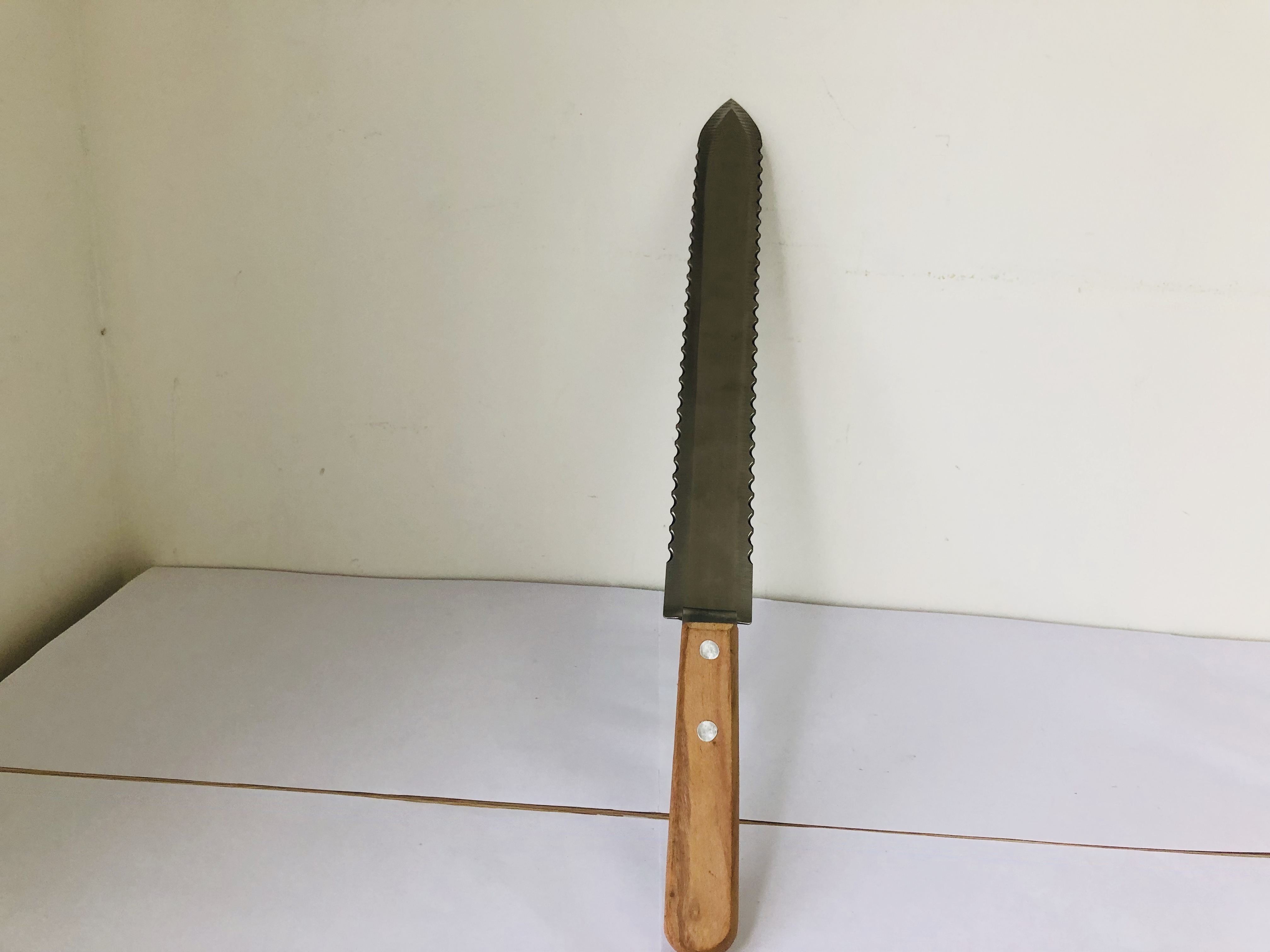 Прочный нож SS с деревянной ручкой