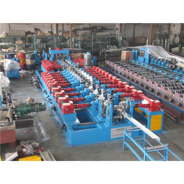Cr12 C Purlin Roll Forming Machine , Corrugated Iron Sheet Making Machine 550mm Coil Width