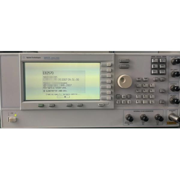 Keysight E8257D RF Signal Generator with 67 GHz Frequency High Output Power and Ultra-Low Phase Noise