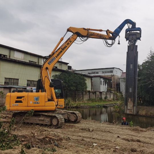 écurie de conversion rapide hydraulique de marteau de pile 3300rpm de 1800cm de suite