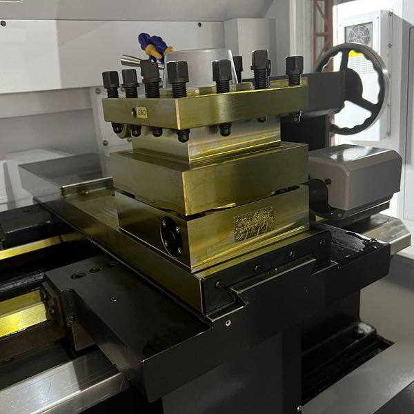 1000mm CNC Lathe with 45 Ball Bearing XYZ Axis and GSK Control System