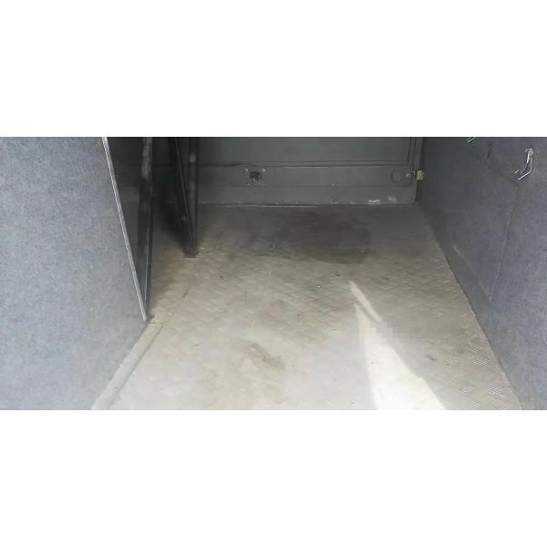 Используемое Yutong везет места на автобусе ZK6122 47 VIP с двигателем 247kw Weichai двойных дверей туалета