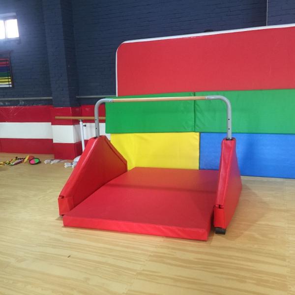 Custom Size Gymnastics Equipment Bars Durable For Above 3 Years Old Kids