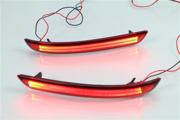 O amortecedor da C.C. 12V 6W de TOYOTA INNOVA montou luzes do diodo emissor de luz