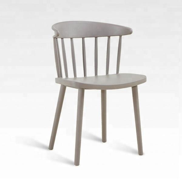 Small Plastic Childrens Chairs Load - Bearing 200KG Multiple Colors Optional