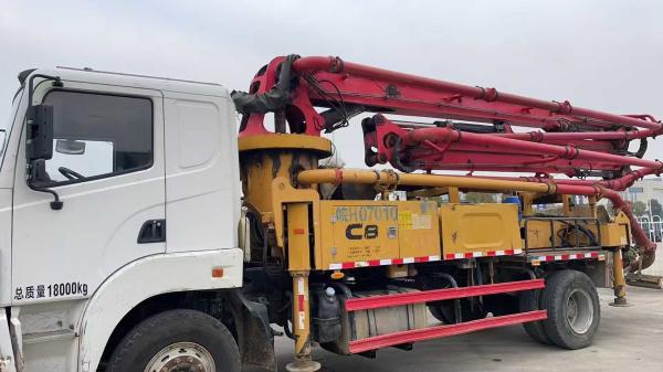 SYM5180THBES Sany 30m Pompes de béton Truck Hauteur maximale du tissu 30M 2019 Année de la pompe