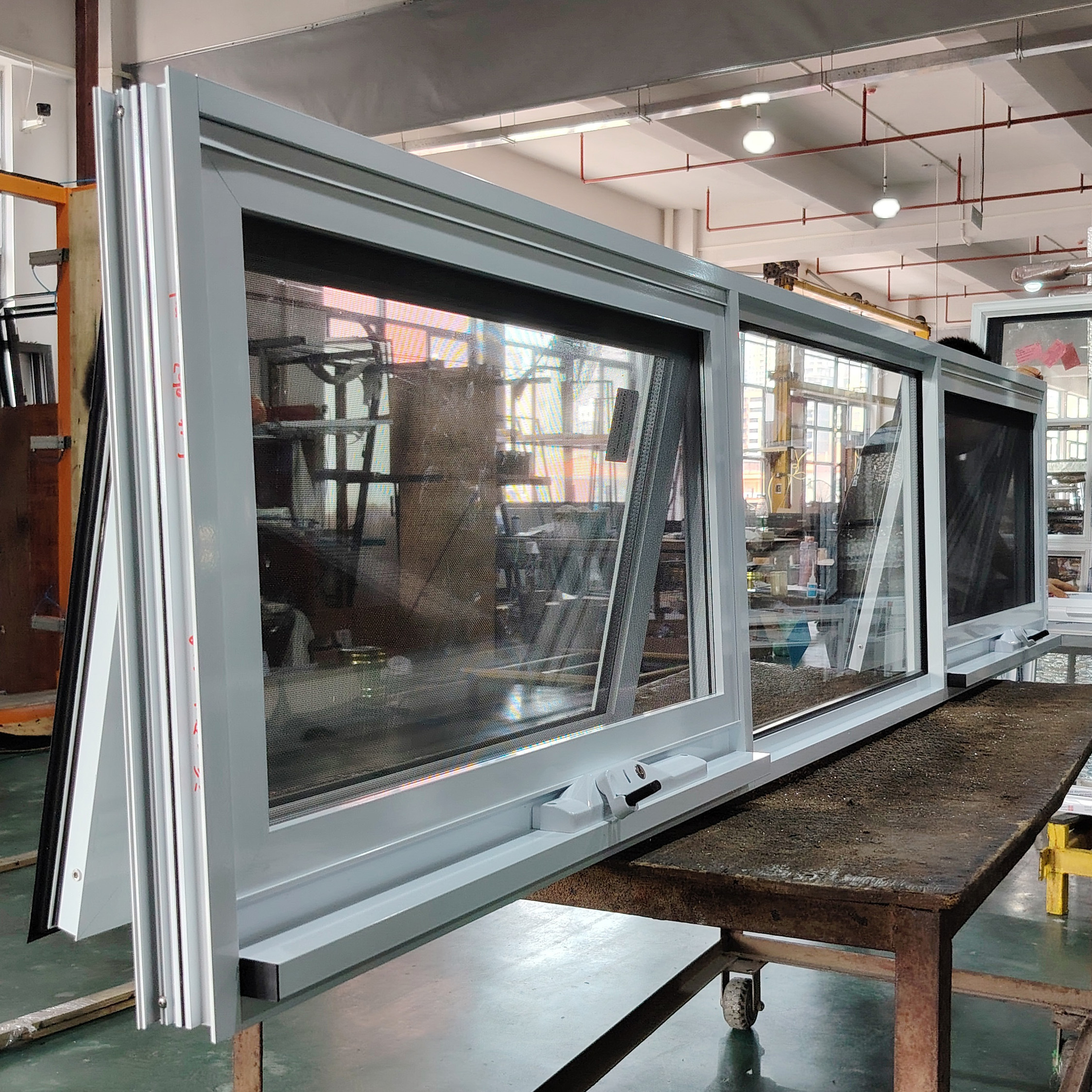 1.4mm Thick Aluminum Awning Windows Modern Design For Home Renovations