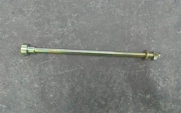 HOWO Truck Parts Rear Steel Plate Center Bolt WG9725520281+013-360