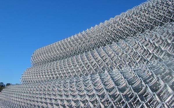 1.8mx10x50mmx50mm2.5mm, 29kg galvanized chain link fence slats Panels  from  . Victoria 