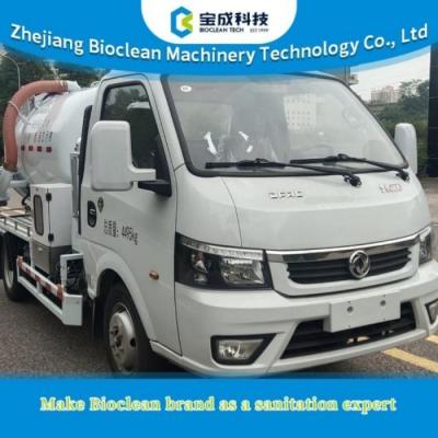 2m3 2000L 4.5tons Diesel Sewage Suction Truck High Performance For Urban Streets