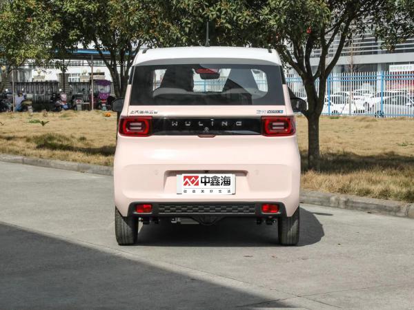 Cute Mini Electric Car Wuling Hongguang Electric Vehicle Wuling Small/Mini Electric EV Car a Small Family Four-Seater Car