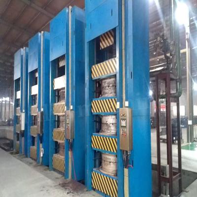 YLL-1/30000 Presse de vulcanisation électrique pour pneus solides Presse de vulcanisation hydraulique