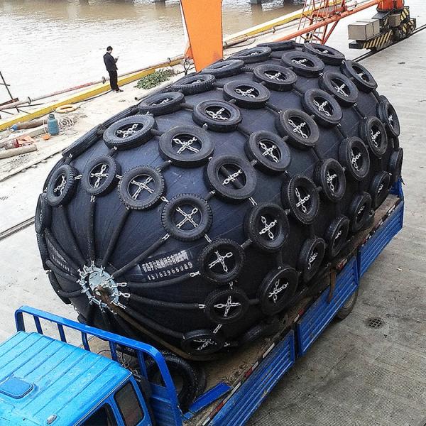 OEM STS Ship Docking 4.5*9m Pneumatic Marine Fender Ship Technology