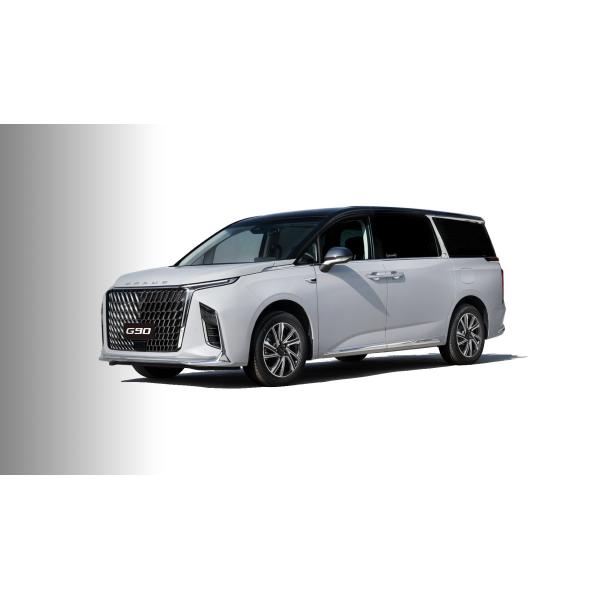Современный 7-8-местный MPV с экономичной автоматической коробкой передач