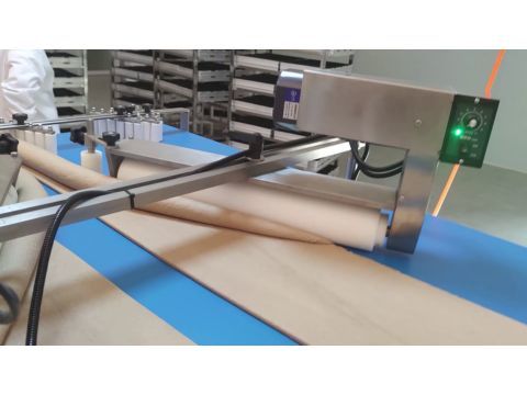 Turnkey Industrial Sandwich Bread Line Featuring Whole Grain Flake Topping System