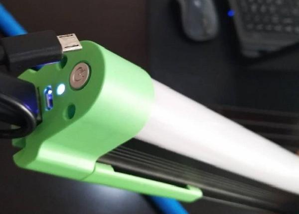 luz de emergência da luz do trabalho do diodo emissor de luz do banco da bateria 8800Mah com ímã/gancho fortes 620lm 7W