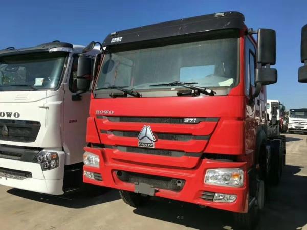 Stock HOWO 6X4 tractor head with production 2017 model, promotion for 6X4 HOWO tractor truck