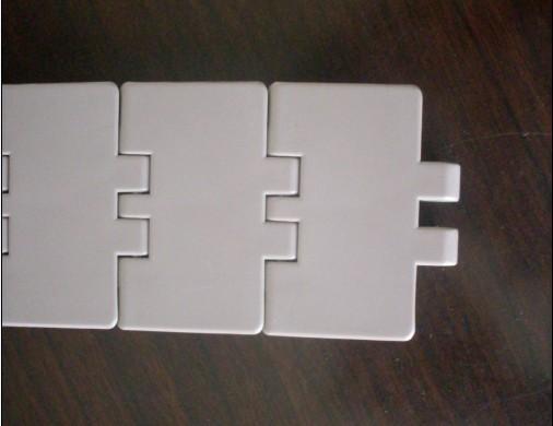 LF820 Low Friction Single Hinge conveyor Chains color White Brown materials POM