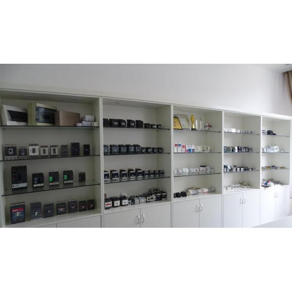 2P 63A  Dual Display Over and under voltage protector AVP 63 voltage guard