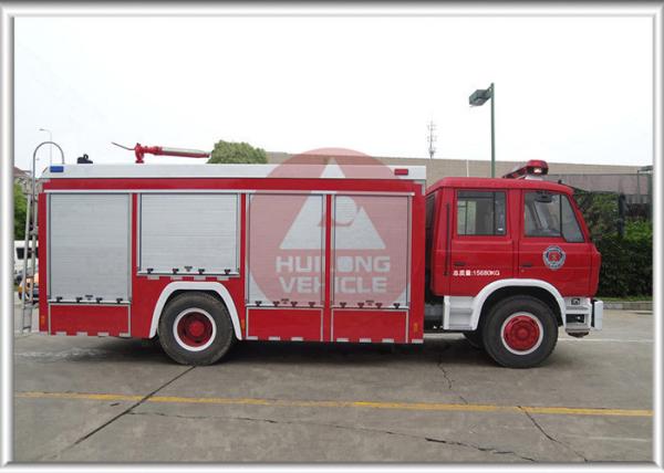 6T Foam Fire Fighting Vehicle 6400kg Gross Weight Superior Structure