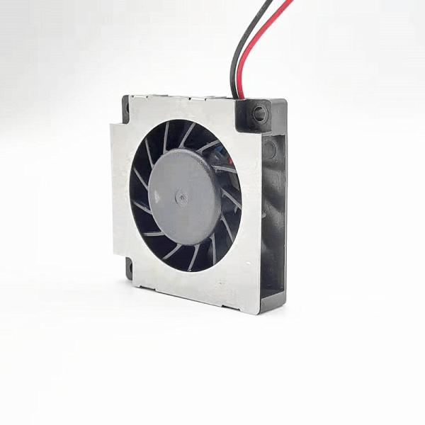 Small DC Blower Fan 7000RPM 5V Aluminum Frame Plastic Impeller ROHS Approval