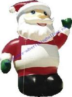 A decoração inflável exterior/costume do Natal deu forma a balões para anunciar