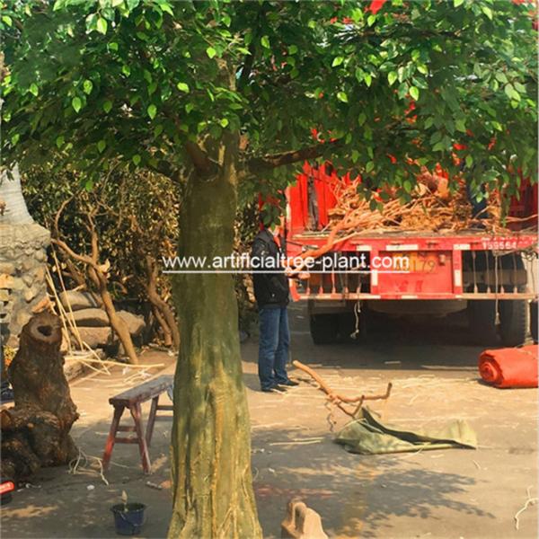 Large Fiberglass Material Artificial Ficus Tree Faux Banyan Plant For Outdoor Decoration
