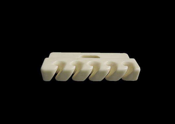 Wear Resistance 95% Aluminium Oxide Ceramic Yarn Guide For Textile Machine Use