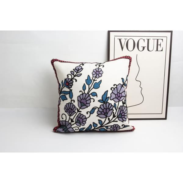 18*18inch Customized Pattern Decor Pillows Classic Design Full Cover Towel  Embossed Embroidery Pillows for Living Room