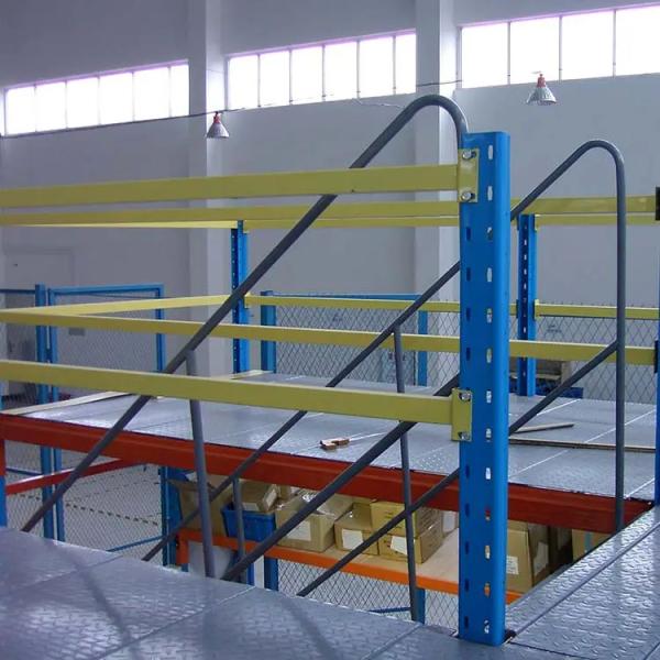 Economical Structural Steel Mezzanine Floor , Warehouse Metal Mezzanine Flooring