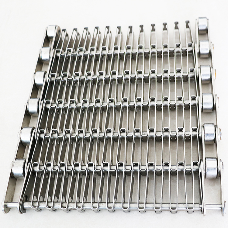 Flexible Wire Mesh Conveyor Belt Offering Excellent Tensile Strength and Resistance to Abrasion for Heavy Load Transport