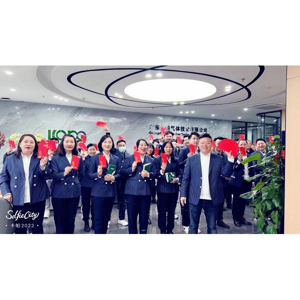 Неподвижный тихий нефтяной воздушный компрессор 0.8MPa Давление 60 л.с.