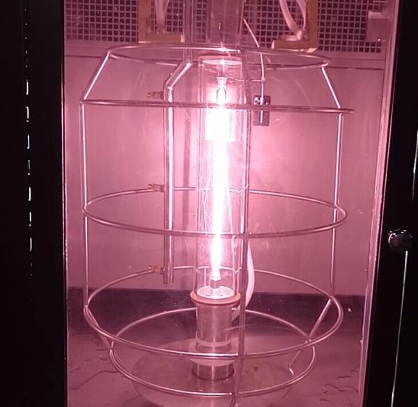 Câmara dos testes de envelhecimento da lâmpada de xênon de Acceleratled da simulação da soma do laboratório/forno do laboratório