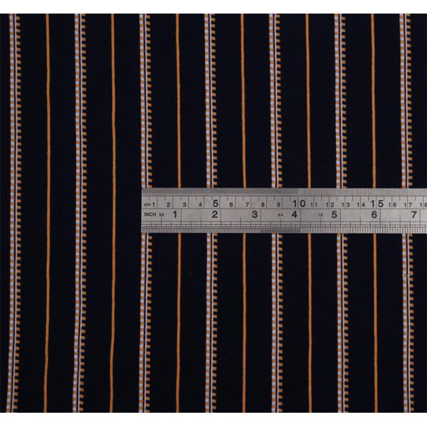 Tissu tricoté à rayures douces et durables pour un usage occasionnel