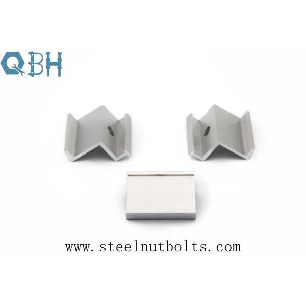 Bride en aluminium résistante d'extrémité de panneau solaire de l'oxydation 6005-T5 SUS304