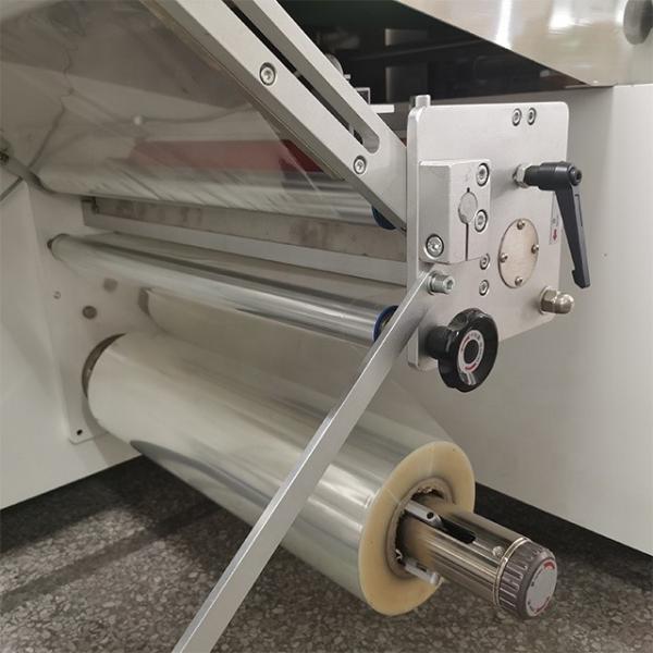 2.8KW High Speed Packing Machine 450mm 150bags/min Soba Cold Noodle