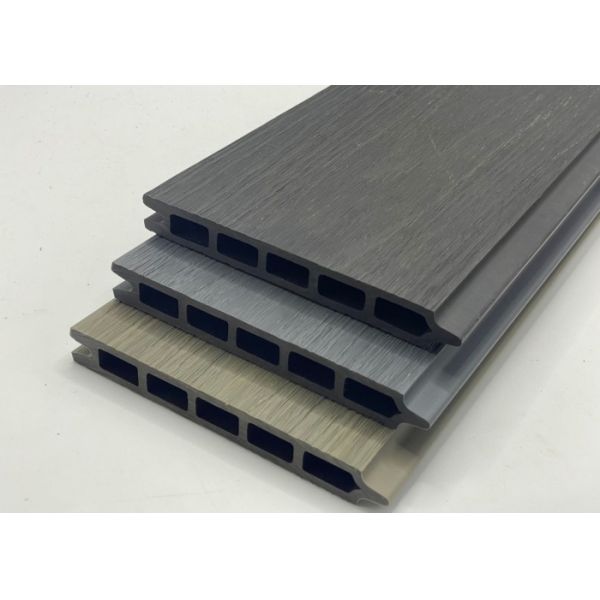 Recyclable Coextrusion WPC Fence Easy Installation Stain Resistant