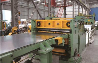 corte automático do metal de 3mm à linha precisão do comprimento que desenrola 100m/Min