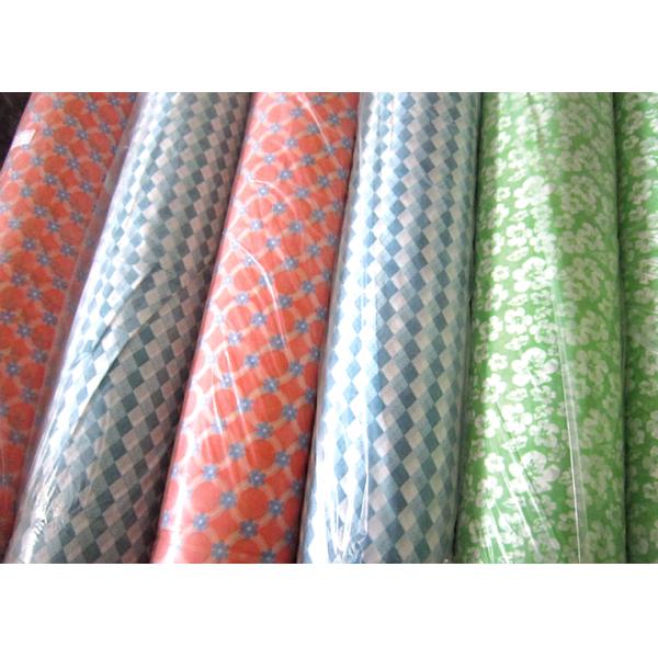 Напечатанное водоустойчивое прокатало медицинскую не сплетенную ткань для продуктов домочадца не сплетенных