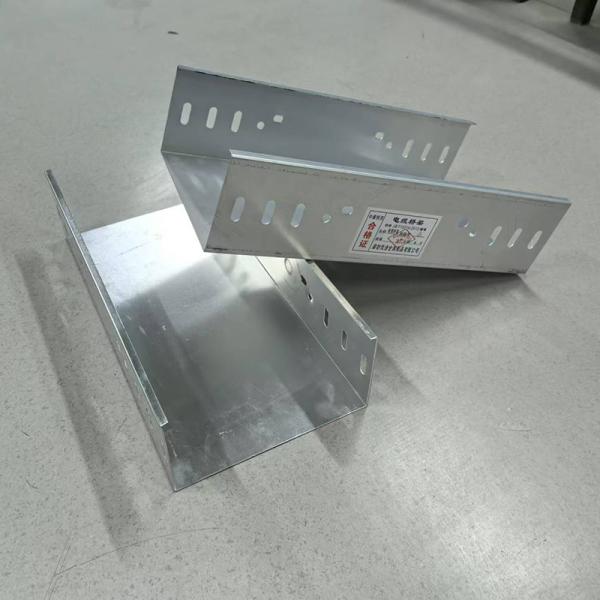 Plateau de câbles en aluminium de 100 mm à 1000 mm, résistant au feu et à la corrosion