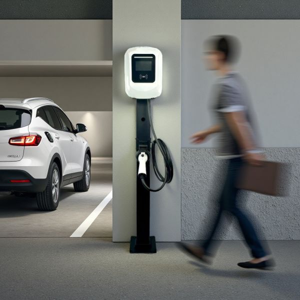 20-40kW Fast DC EV Charger Wall-mounted OCPP 1.6J Compliant Compact Design for Commercial & Home Use