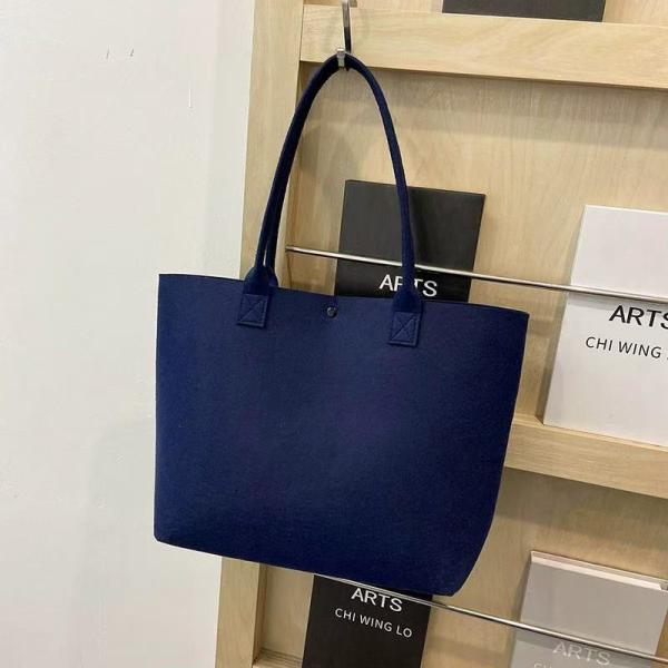 Wholesale Fashion Felt Handbags Custom Logo Colorful Felt Shopping Gift Bag Felt Tote Bag Custom Logo Eco-Friendly Casual Large Capacity Felt Tote Women Felt Bag Handbags Wool Felt Shopping Bag