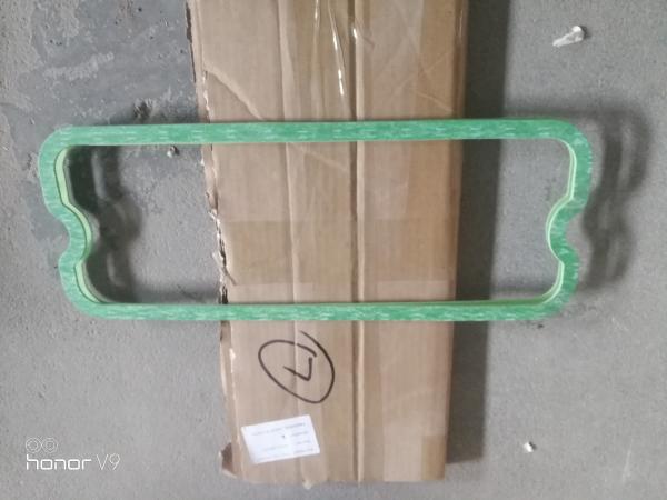 brand new Cylinder head cover gasket  6105Q-1003022,  yuchai engine parts for yuchai engine YC6B125-T10(B7626)