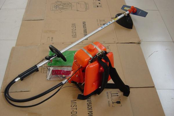 Solid Steel Petrol Brush Cutter With Metal Fuel Tank Protector 1200ML