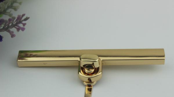 Fashion wild light gold 2 style purse twist lock turn lock fastener
